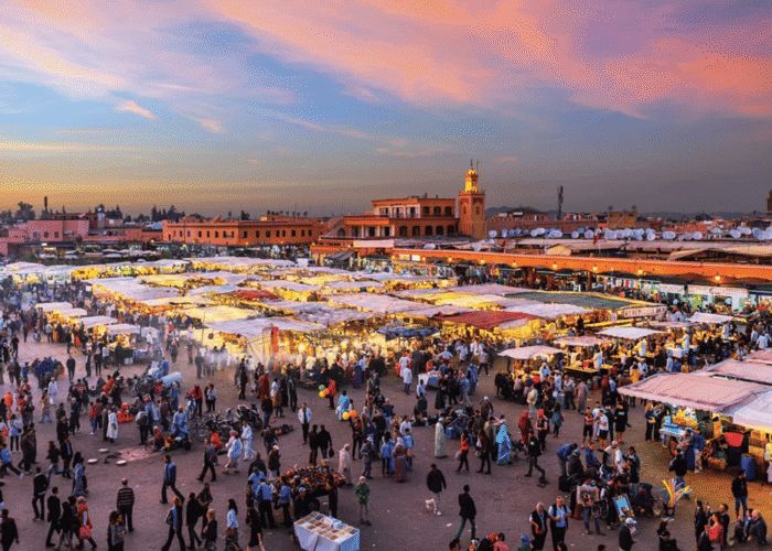 Visit Jmaa el fna oe of the best things to do in Morocco